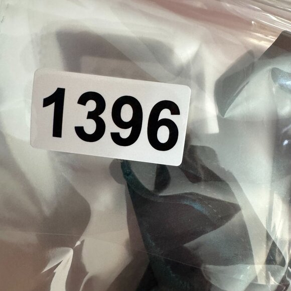 Ava Viv Animal Print Blouse Womens Size 2X Green Bright‎ Oversized Flowy Button - Picture 7 of 7